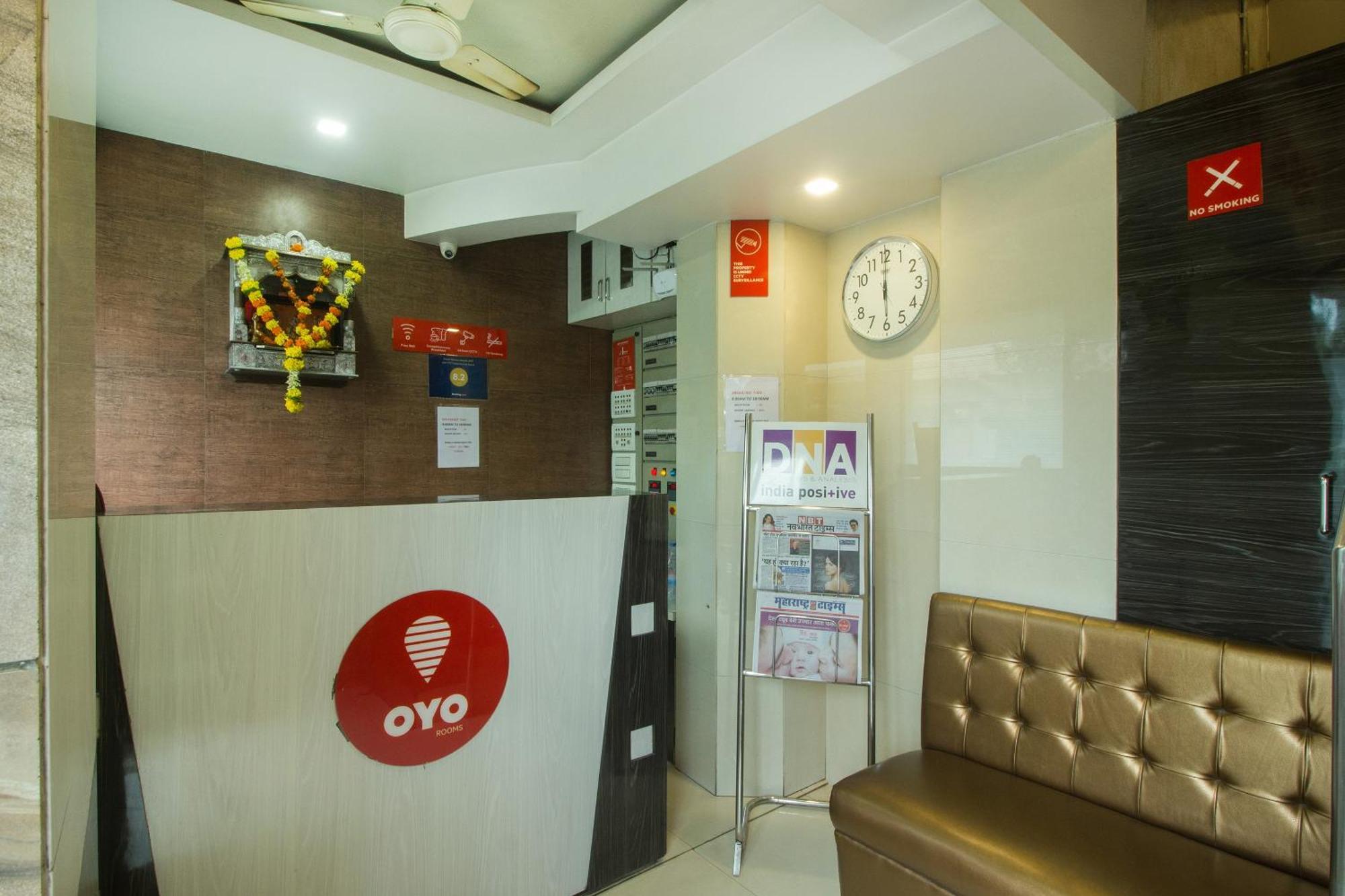 OYO 7727 Hotel Sarovar Grand Kalamboli Buitenkant foto