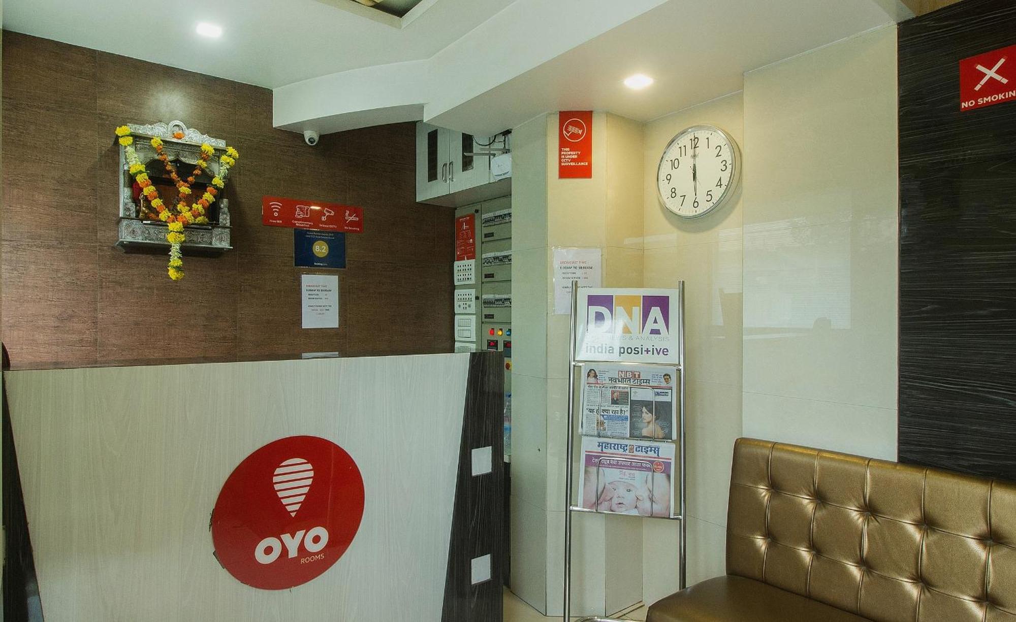 OYO 7727 Hotel Sarovar Grand Kalamboli Buitenkant foto