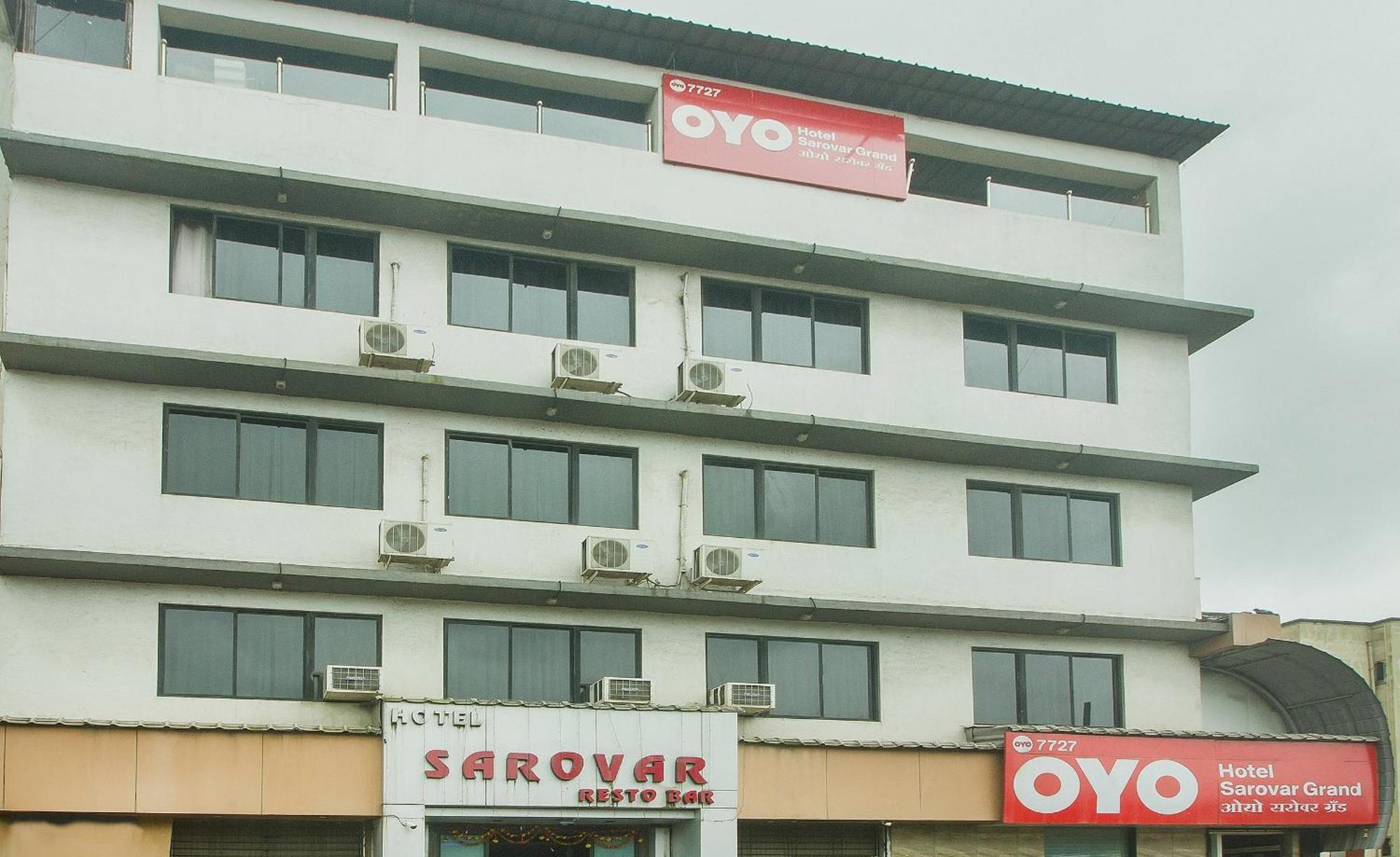 OYO 7727 Hotel Sarovar Grand Kalamboli Buitenkant foto