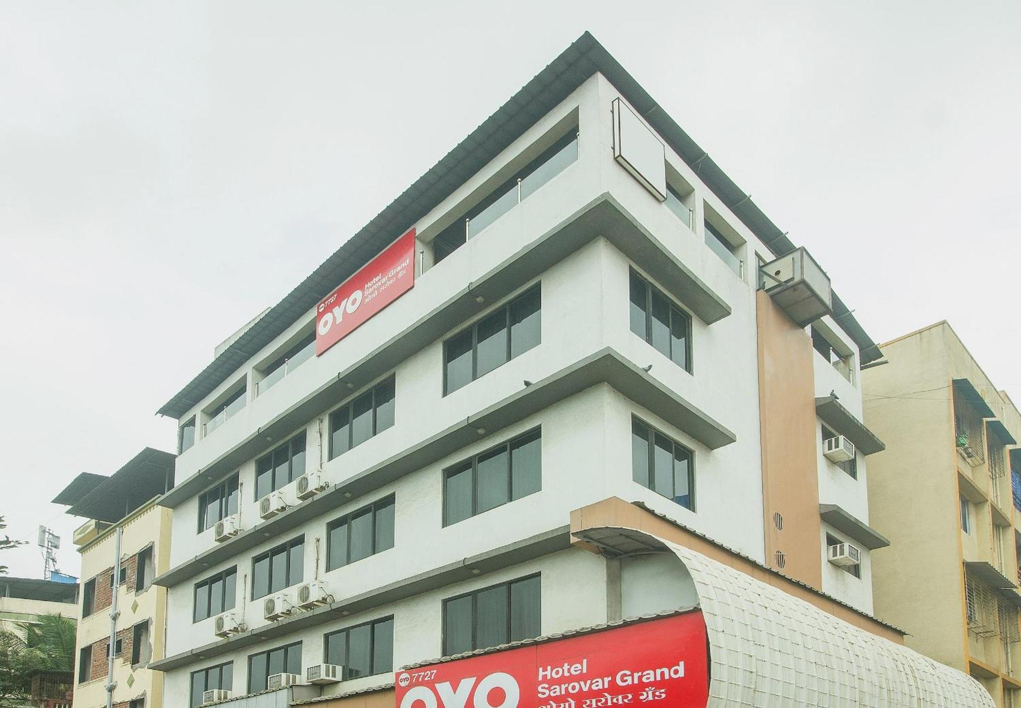 OYO 7727 Hotel Sarovar Grand Kalamboli Buitenkant foto